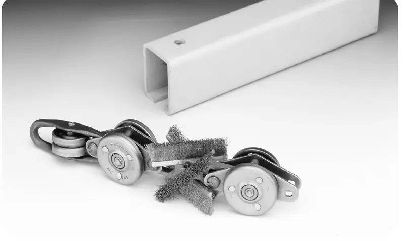 Conveyor Brush Cleaner
