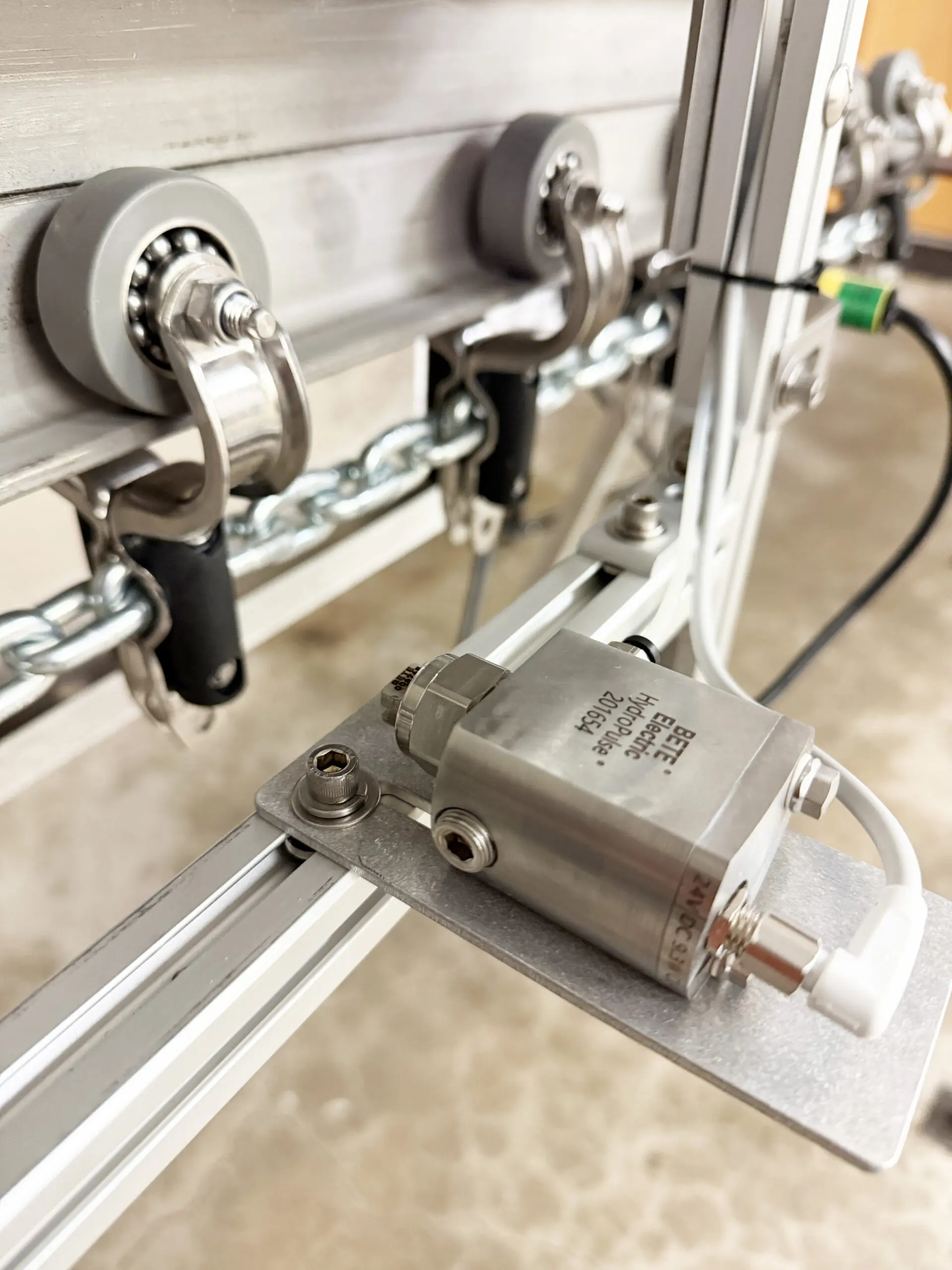 Spray Nozzle on a Logging Chain Lubricator