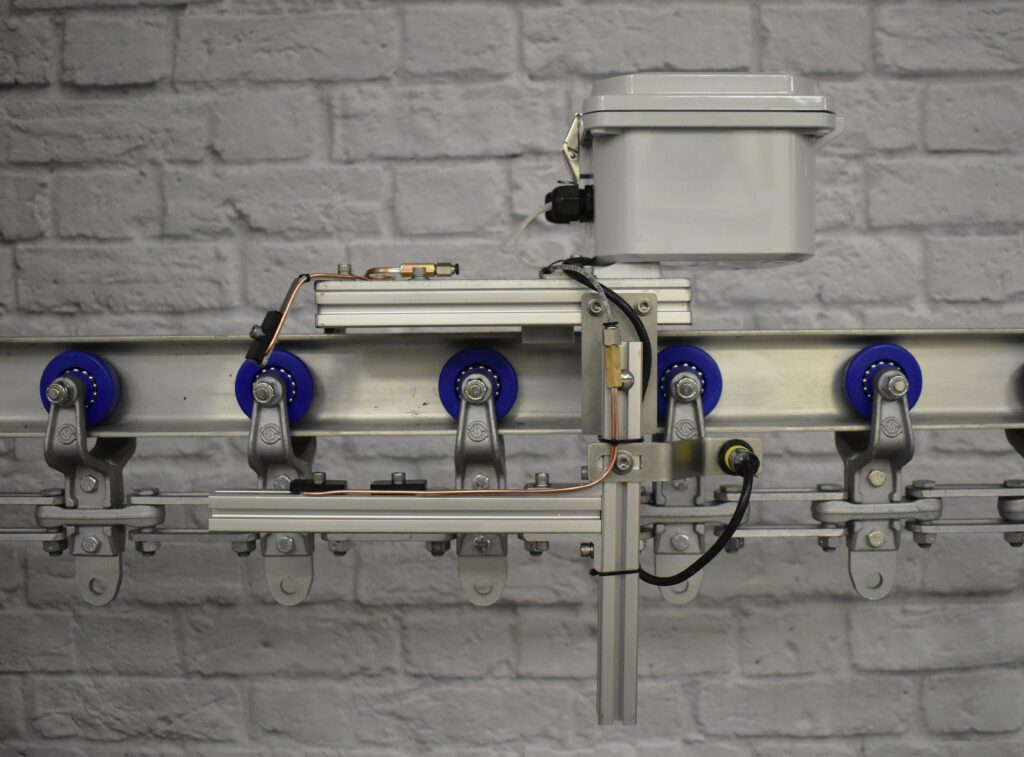 Bolted Chain Lubricator